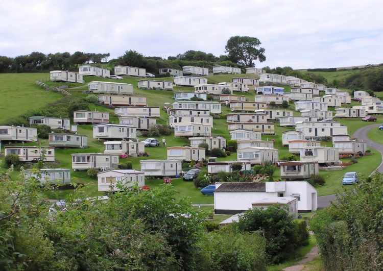 caravans-at-beer-devon-arp-614af6840e130