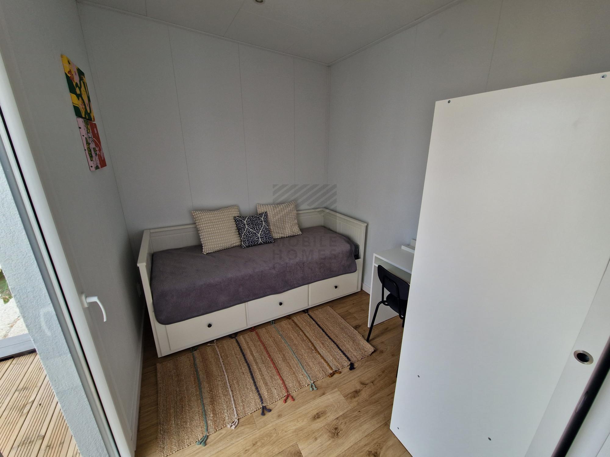 L-Box 6. Vakolt - Bemutatóház - Image 19