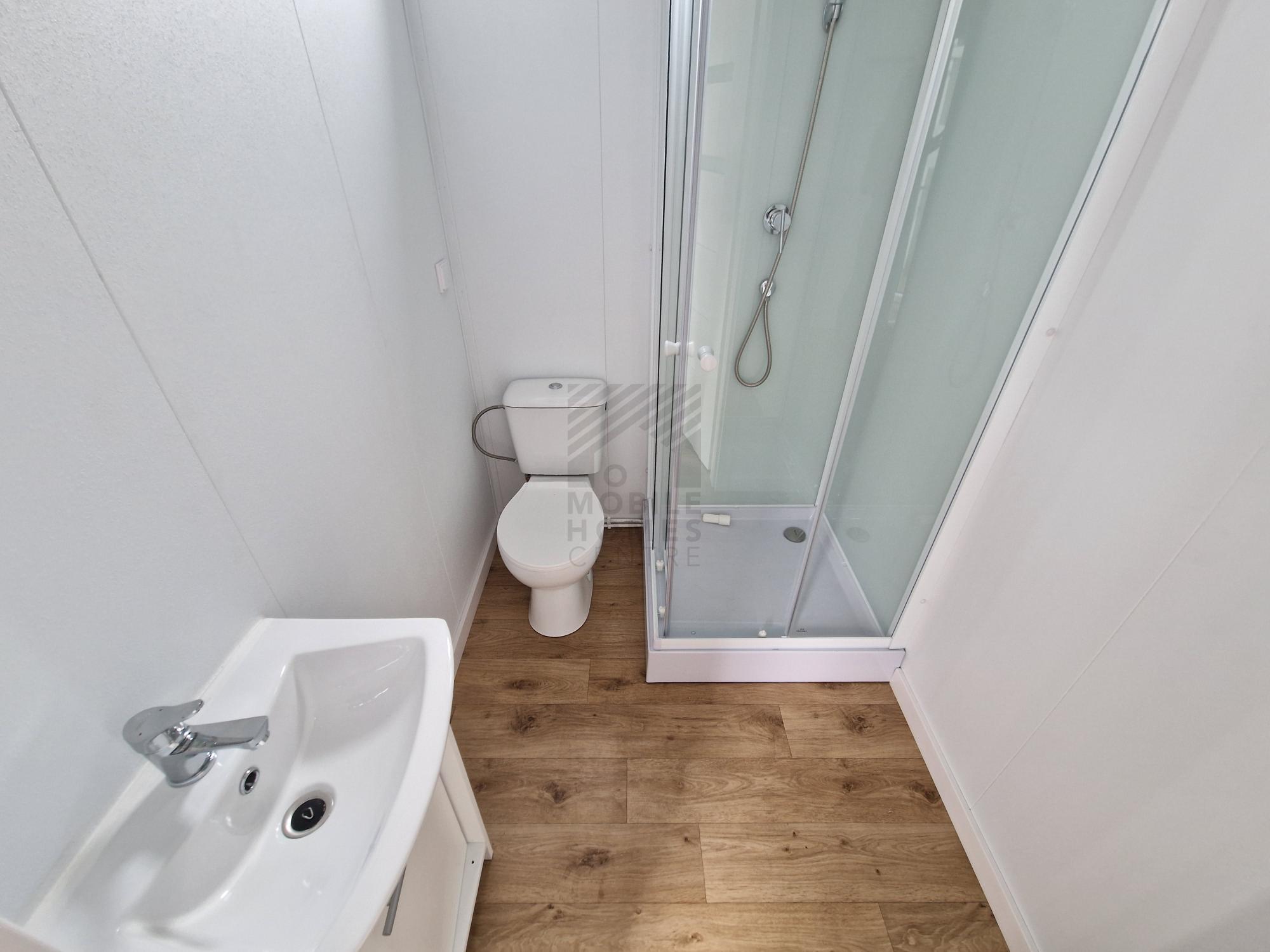 L-Box 6. Vakolt - Bemutatóház - Image 17