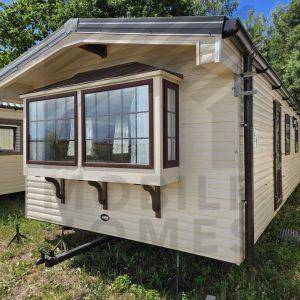 Abi Hathaway C991B